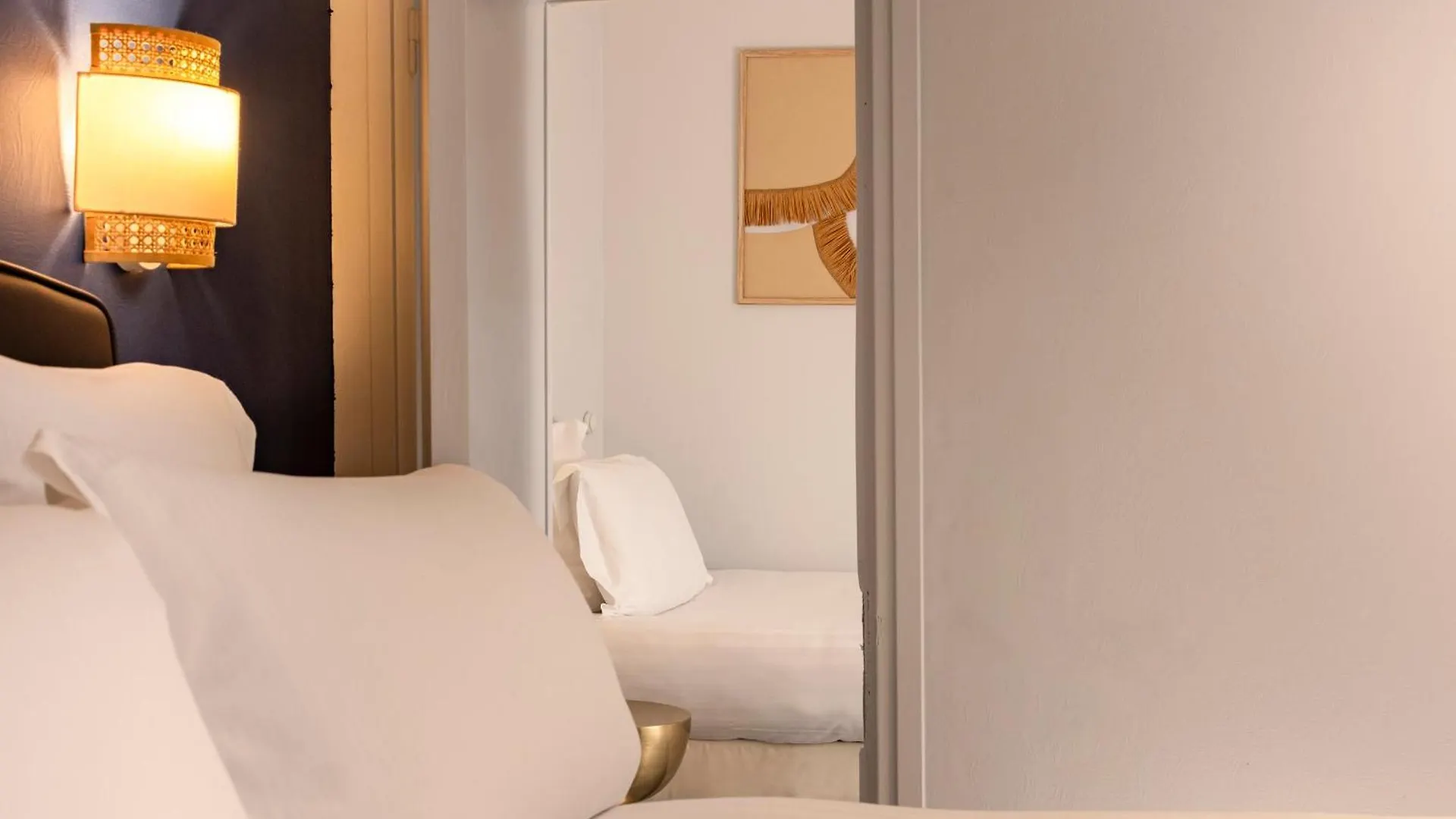 ** Hotel Hôtel Le Nautilus Saint-Malo France